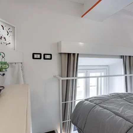 Goldoni - Apartment Florence
